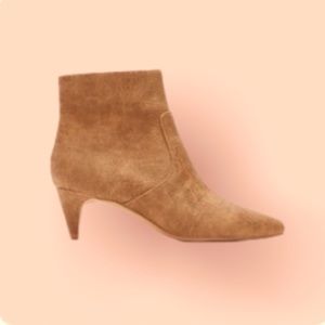 ☀️ Neutral Faux Suede Ankle Booties! - FINAL PRICE DROP